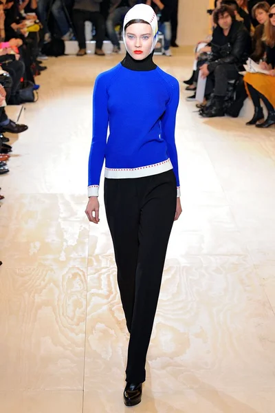 Look 36